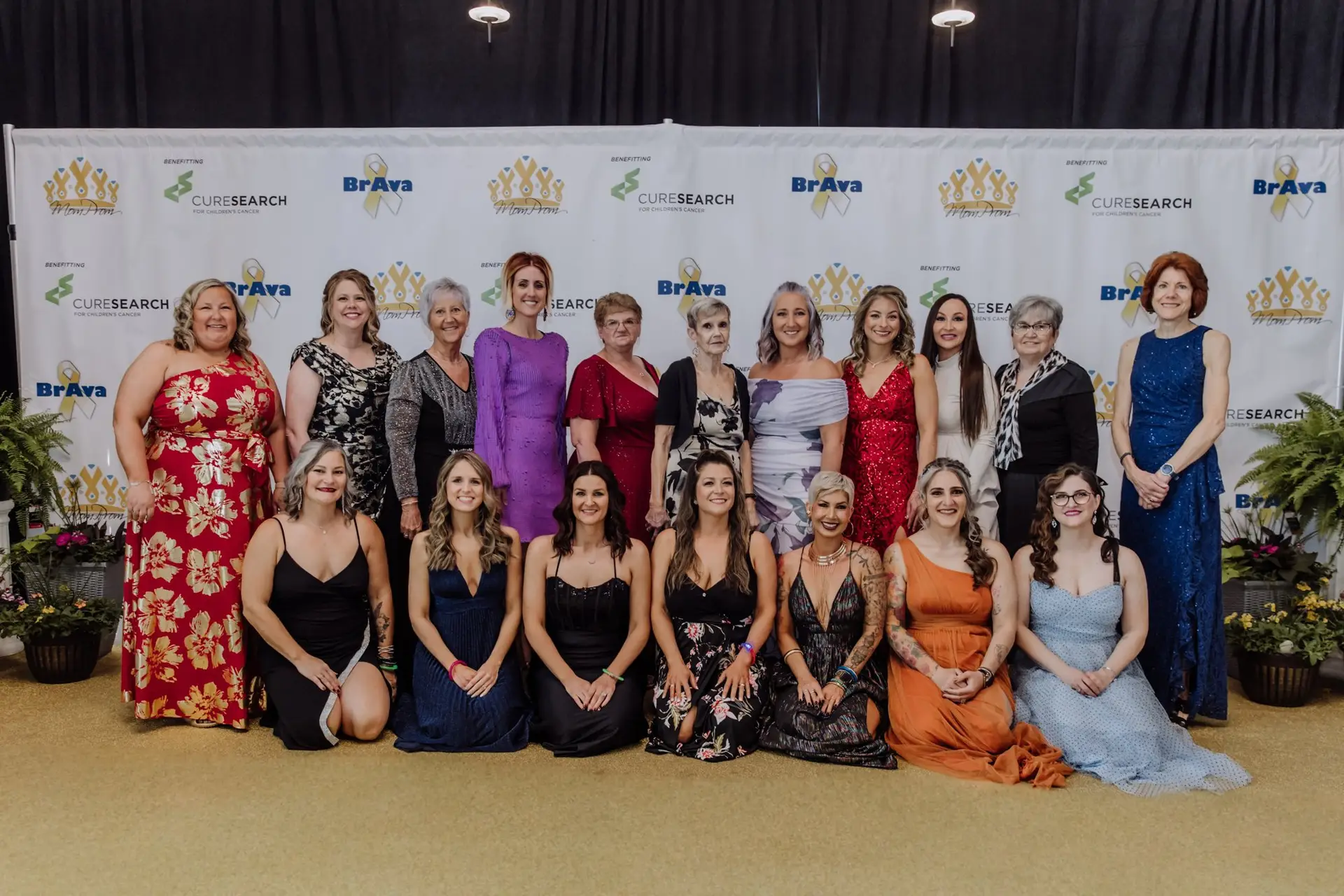 Gala volunteers group photo