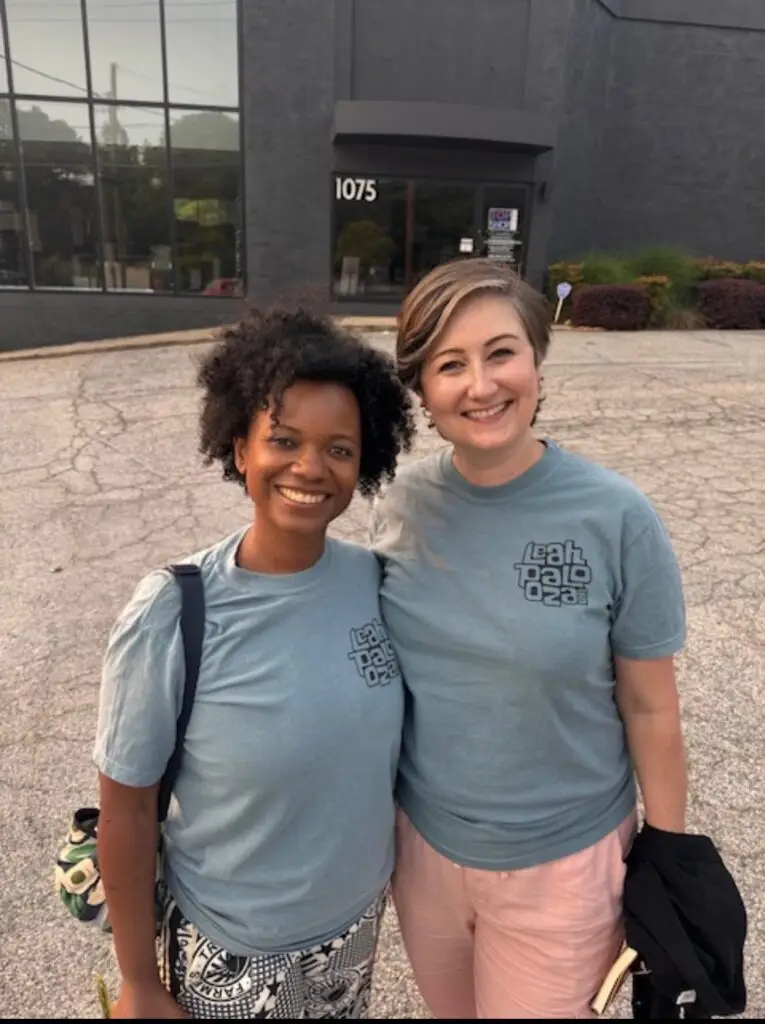 Two CureSearch volunteers