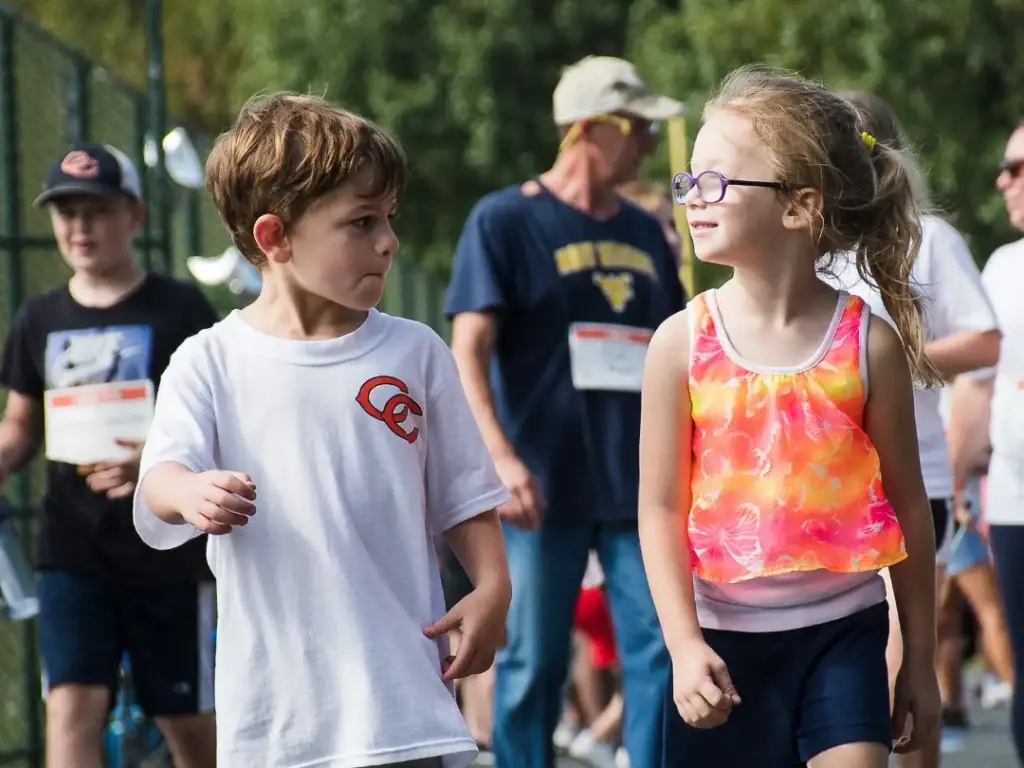 Kids walking at a CureSearch Walk